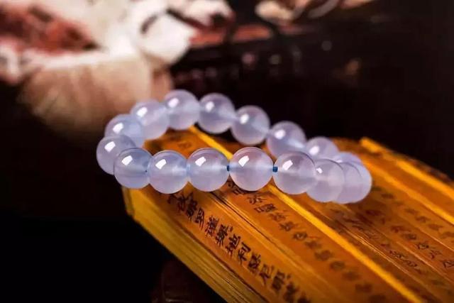 水晶虽好看，可不能乱送哦！
