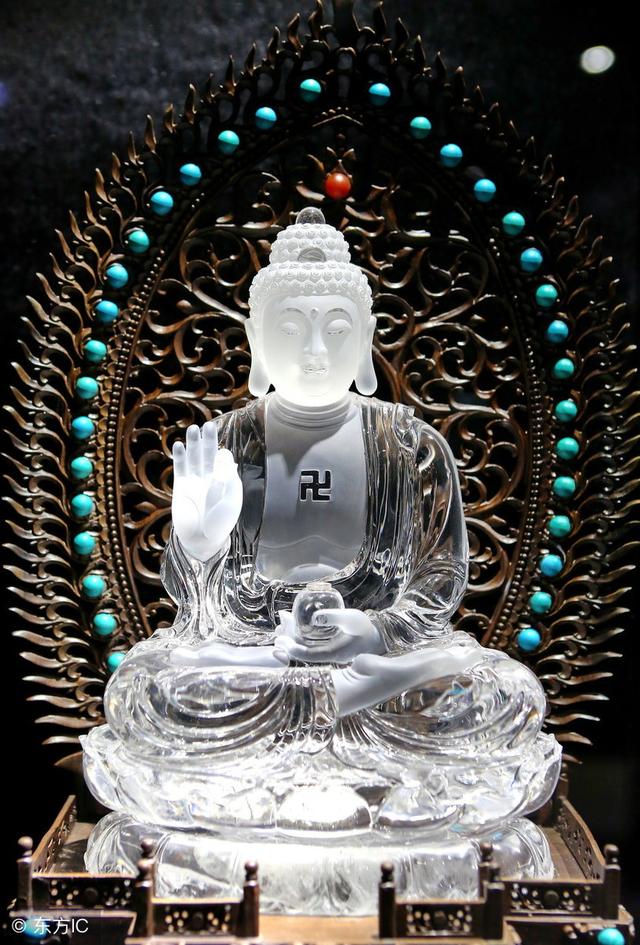 古代称水晶叫水玉，意谓似水之玉，天然水晶都有怎么样的分类呢！