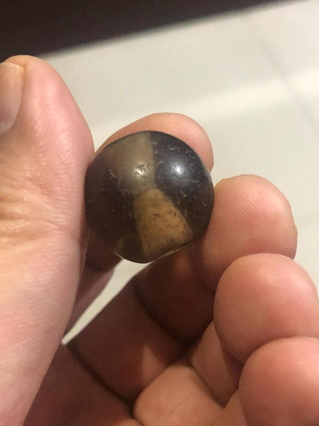 幽邃通透的茶色水晶老珠珠